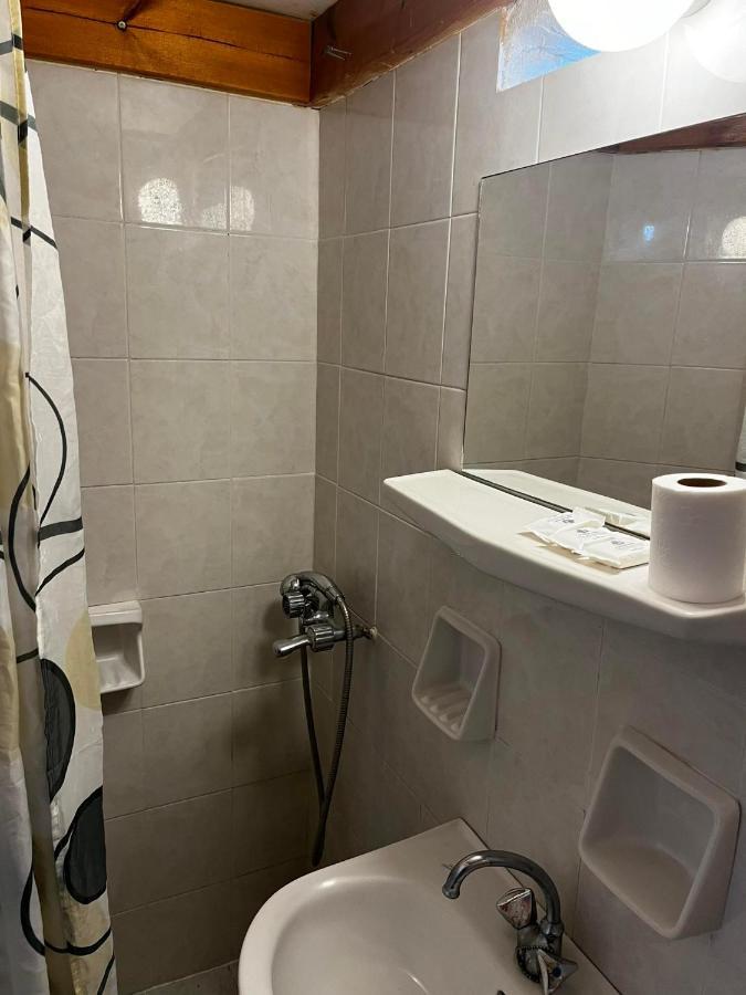 Selena Rooms أغيا غاليني المظهر الخارجي الصورة
